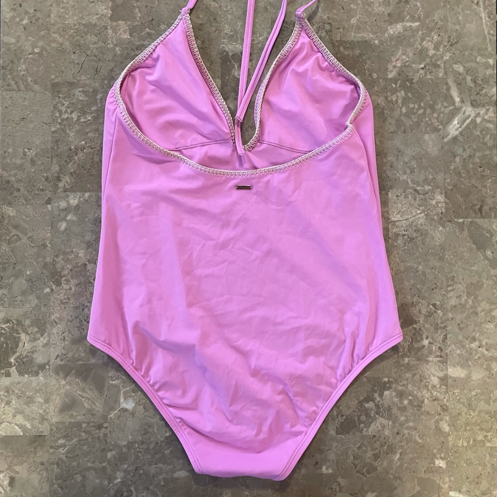 VS SWIM - Picture 2 of 3